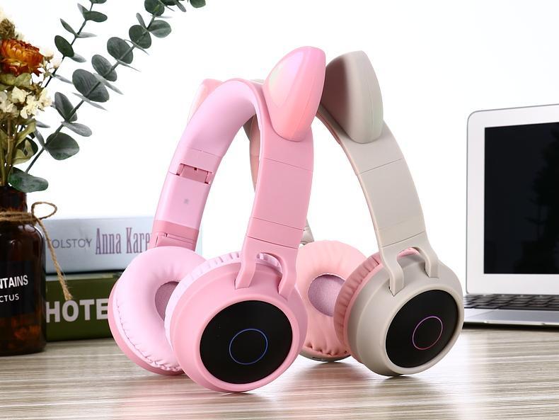 Kawaii Cat Ear Noise Cancelling Headphones